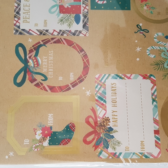 🎅🏼100 Stickers Gift Tags (10 Sheets) - Picture 11 of 12